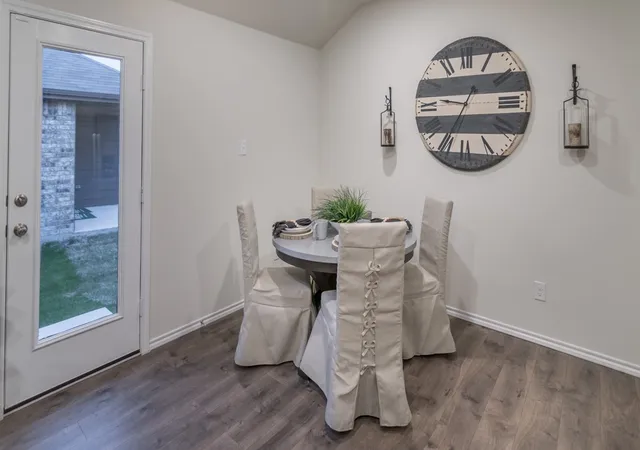 Photo 4 of Single family home for sale at 5814 Blue Sky Dr, Crandall, TX 75114 | MLS# 21378363 | Listing updated on 2026-09-10