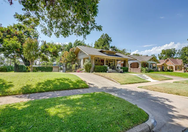 Photo 2 of Single family home for sale at 2524 Willing, Fort Worth, TX 76110 | MLS# 21376255 | Listing updated on 2026-09-12