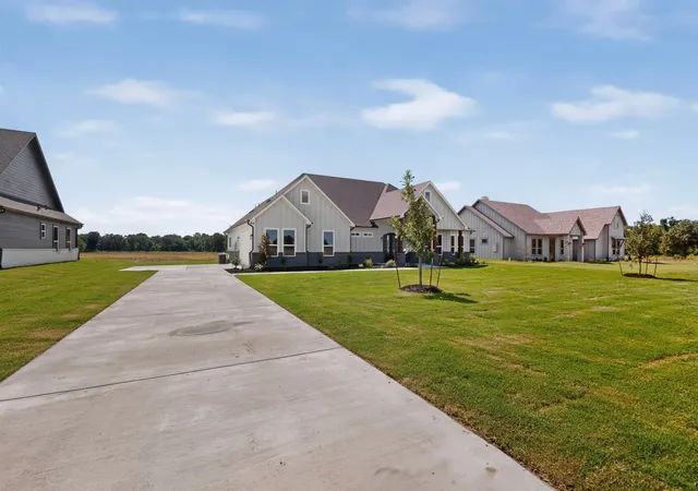 Photo 2 of Single family home for sale at 14758 Cr 355, Terrell, TX 75161 | MLS# 21378167 | Listing updated on 2026-09-12