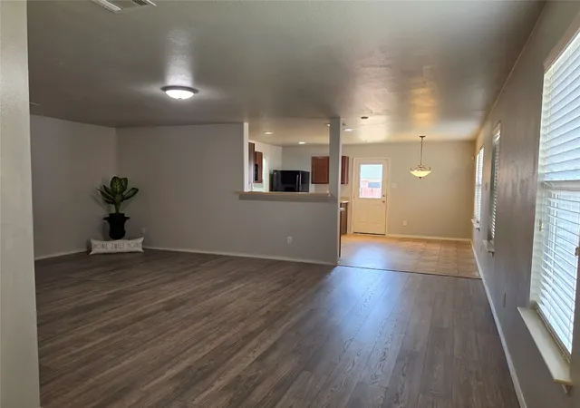 Photo 2 of Single family home for sale at 6012 Fantail Dr, Fort Worth, TX 76179 | MLS# 21377042 | Listing updated on 2026-09-19