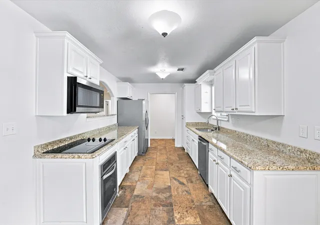 Photo 3 of Single family home for sale at 3107 S Lipsey St, Decatur, TX 76234 | MLS# 21373535 | Listing updated on 2026-09-14