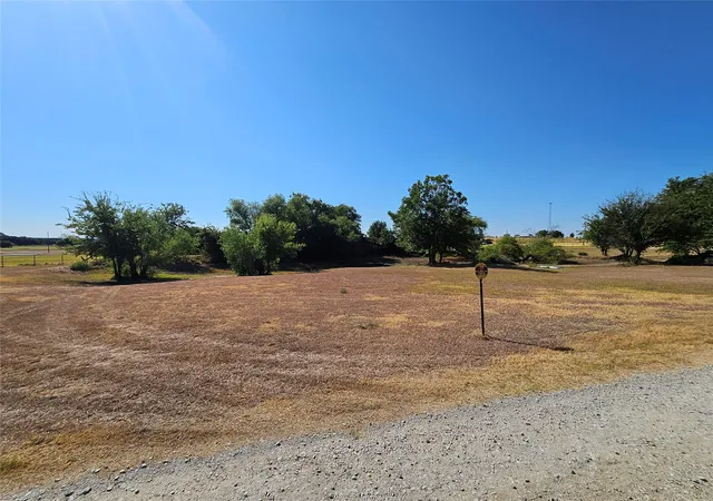 Photo 4 of Land for sale at 380 Pleasant View Dr, Bridgeport, TX 76426 | MLS# 21378479 | Listing updated on 2026-09-10