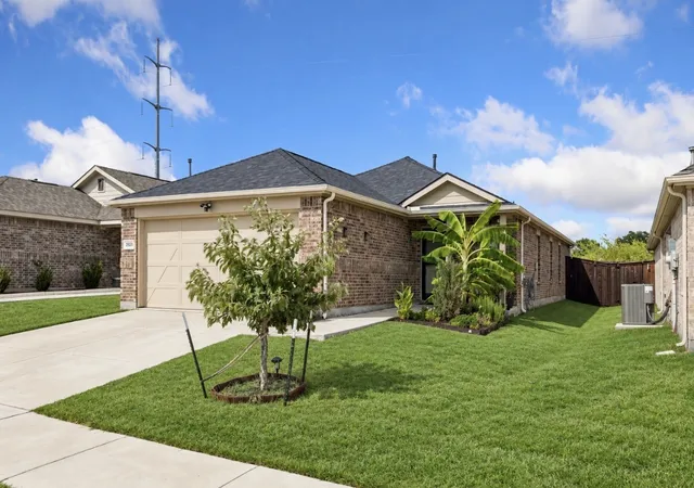 Photo 2 of Single family home for sale at 3501 Harper St, Little Elm, TX 75068 | MLS# 21371078 | Listing updated on 2026-09-13