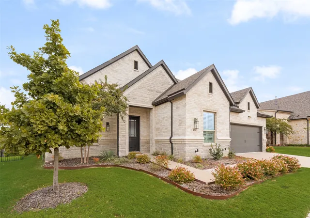 Photo 1 of Sale Pending at 830 Rio Vista Ln, Rockwall, TX 75087 | MLS# 21378490 | Listing updated on 2026-09-30