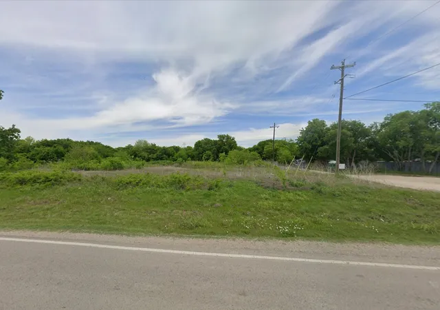 Photo 2 of Sale Pending at 1100 N Fm 157, Venus, TX 76084 | MLS# 21378506 | Listing updated on 2026-09-11