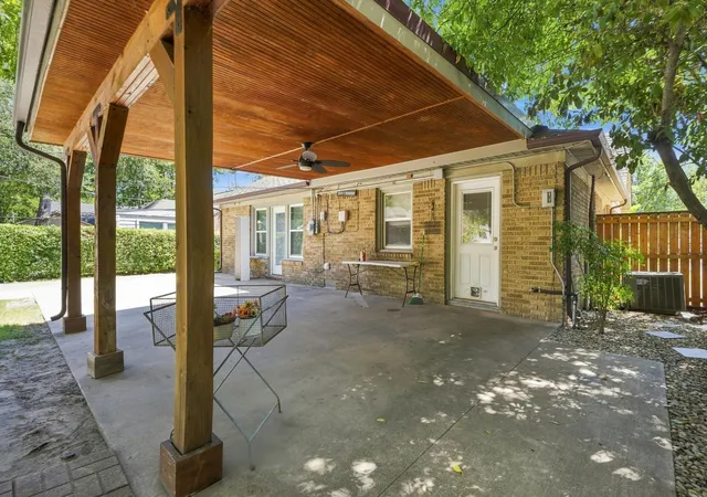 Photo 26 of Single family home for sale at 2215 Primrose Ave, Fort Worth, TX 76111 | MLS# 21377484 | Listing updated on 2026-10-03