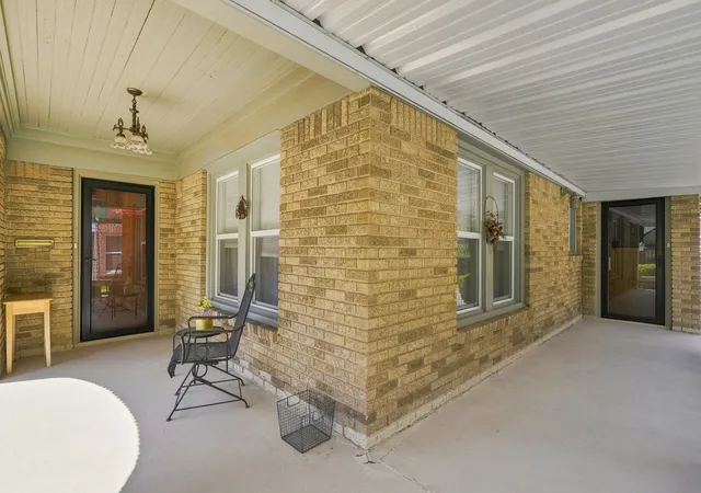 Photo 3 of Single family home for sale at 2215 Primrose Ave, Fort Worth, TX 76111 | MLS# 21377484 | Listing updated on 2026-09-11