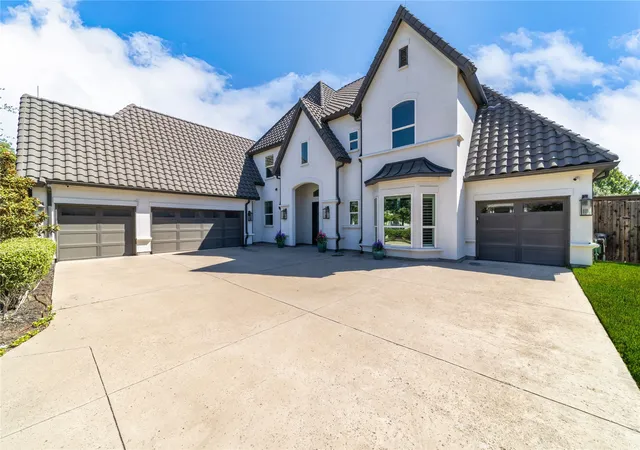 Photo 1 of Mansion for sale at 11252 Majestic Prince Cir, Frisco, TX 75035 | MLS# 21376113 | Listing updated on 2026-10-01