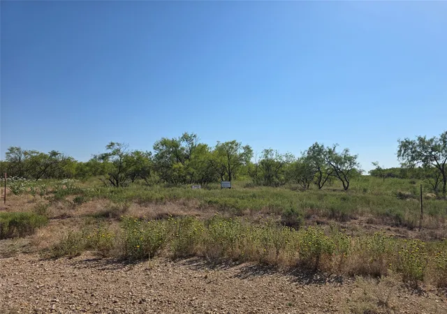 Photo 3 of Land for sale at 71 Buffalo Crst Trl, Henrietta, TX 76365 | MLS# 21376875 | Listing updated on 2026-09-09