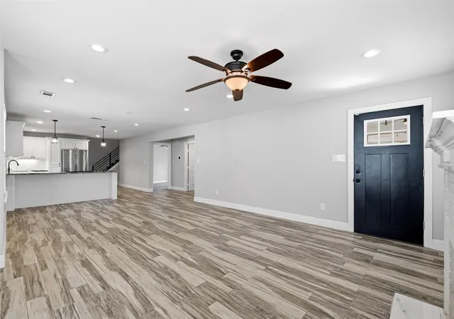 Photo 40 of Single family home for sale at 1319 Lansford Ave, Dallas, TX 75224 | MLS# 21374767 | Listing updated on 2026-09-27