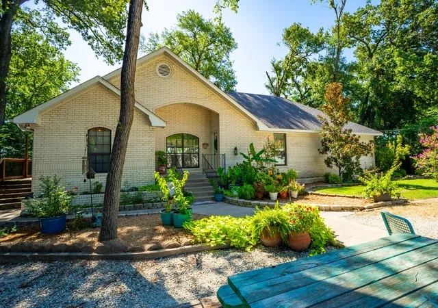 Photo 1 of Single family home for sale at 535 Fm 2681, Mexia, TX 76667 | MLS# 21377819 | Listing updated on 2026-09-15