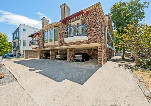 Condo for sale at 6248 Oram St #3, Dallas, TX 75214 | MLS# 21378552 | Listing updated on 2026-09-12