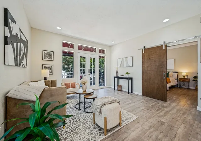 Photo 3 of Condo for sale at 6248 Oram St #3, Dallas, TX 75214 | MLS# 21378552 | Listing updated on 2026-09-12