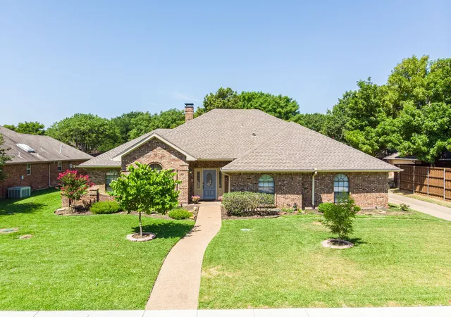 Photo 2 of Single family home for sale at 3305 Eisenhower Ln, Plano, TX 75023 | MLS# 21378597 | Listing updated on 2026-09-14