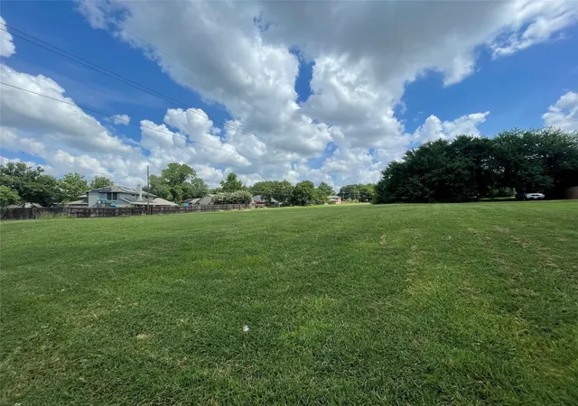 Photo 2 of Land for sale at 2903 Meadows Ln, Sherman, TX 75092 | MLS# 21376451 | Listing updated on 2026-09-09