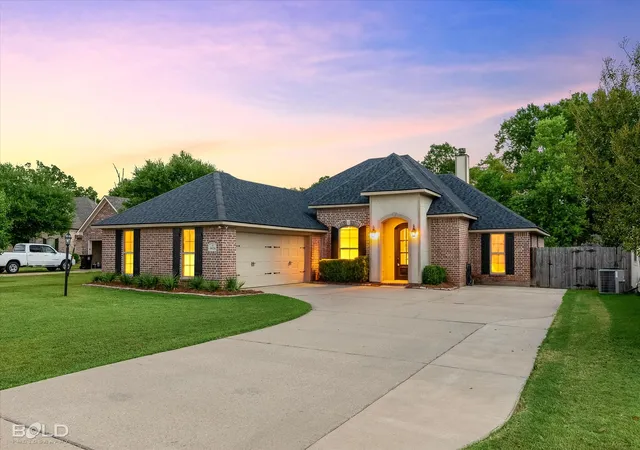 Photo 2 of Sale Pending at 4424 Ellis Ct, Benton, LA 71006 | MLS# 21378838 | Listing updated on 2026-09-11