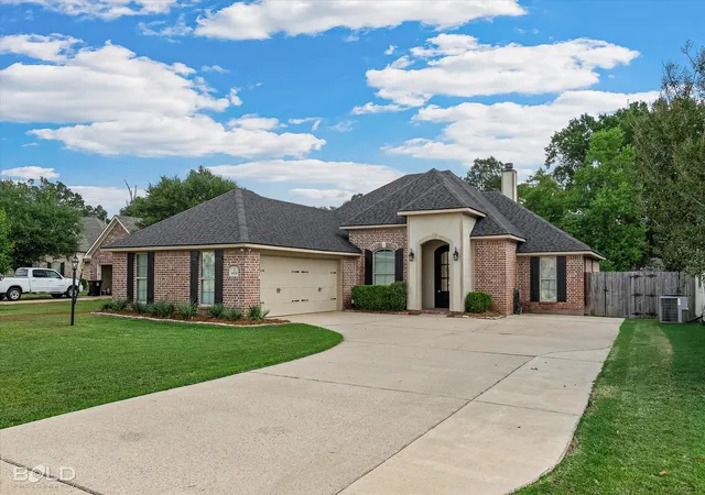 Photo 4 of Sale Pending at 4424 Ellis Ct, Benton, LA 71006 | MLS# 21378838 | Listing updated on 2026-09-11