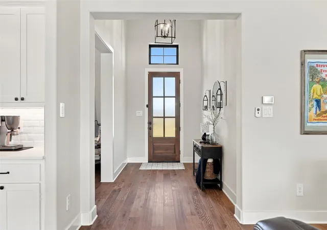 Photo 4 of Single family home for sale at 1072 Paradise Pkwy, Poolville, TX 76487 | MLS# 21373321 | Listing updated on 2026-09-30
