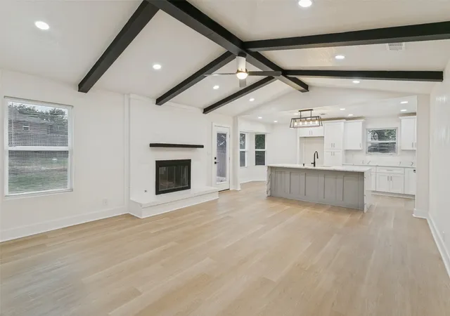 Photo 3 of Single family home for sale at 5333 Westminster Ct S, Fort Worth, TX 76133 | MLS# 21378905 | Listing updated on 2026-09-13