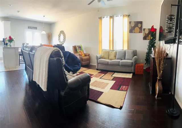 Photo 3 of Single family home for sale at 2914 Rosemount Ln, Forney, TX 75126 | MLS# 21377929 | Listing updated on 2026-09-18
