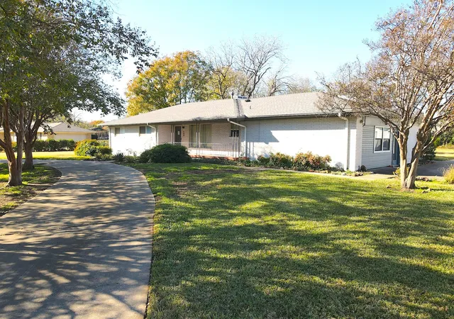 Photo 2 of Single family home for sale at 606 Keith Dr, Allen, TX 75002 | MLS# 21378958 | Listing updated on 2026-09-12