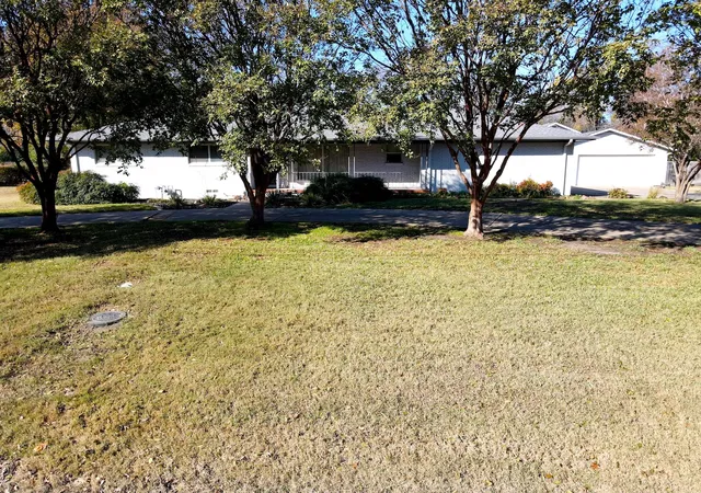 Photo 3 of Single family home for sale at 606 Keith Dr, Allen, TX 75002 | MLS# 21378958 | Listing updated on 2026-09-12