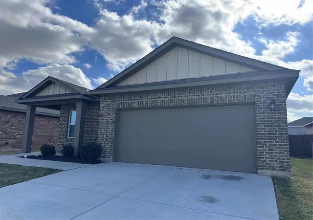 Photo 1 of Single family home for sale at 1617 Braeburn Ln, Haslet, TX 76052 | MLS# 21377495 | Listing updated on 2026-09-09