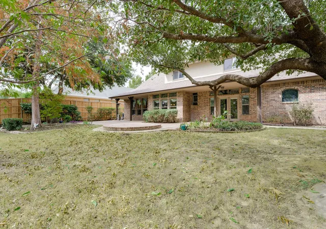Photo 4 of Sale Pending at 3905 Andrew Ave, Denton, TX 76210 | MLS# 21378971 | Listing updated on 2026-09-29