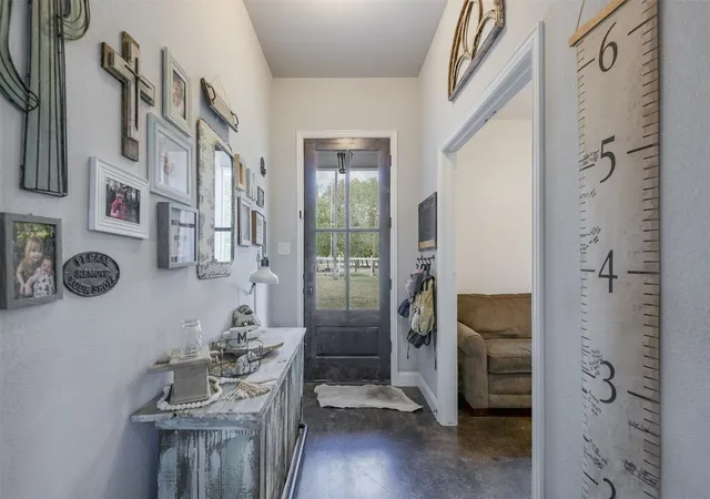 Photo 3 of Single family home for sale at 161 Laurie Ln, Waxahachie, TX 75165 | MLS# 21376397 | Listing updated on 2026-09-09