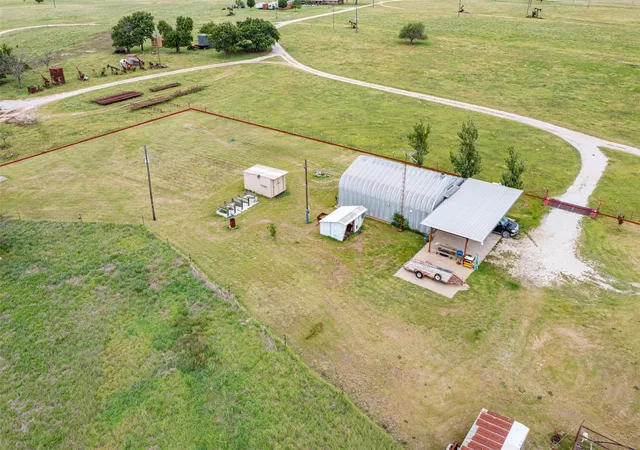 Photo 3 of Single family home for sale at 1078 R&r Ln, Muenster, TX 76252 | MLS# 21378991 | Listing updated on 2026-09-14