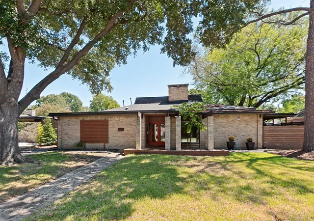 Photo 1 of Sale Pending at 2937 Forest Hills Ln, Richardson, TX 75080 | MLS# 21377259 | Listing updated on 2026-09-22