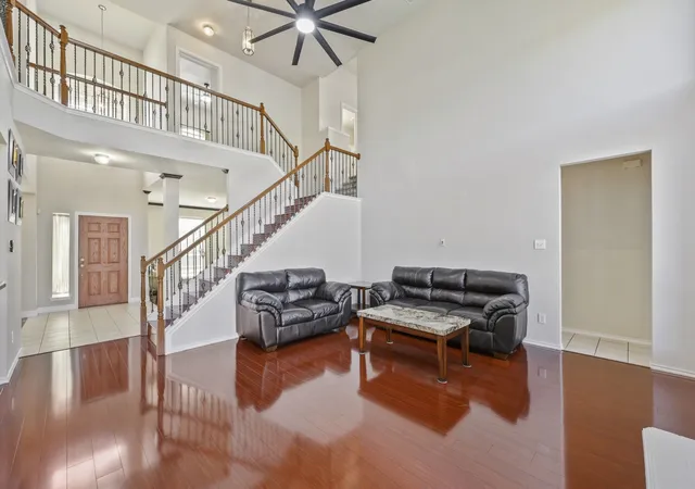 Photo 3 of Single family home for sale at 5828 Ivy Glen Dr, Grand Prairie, TX 75052 | MLS# 21378209 | Listing updated on 2026-09-07