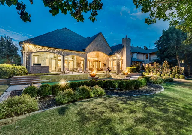 Photo 3 of Sale Pending at 3809 Cantera Ln, Richardson, TX 75082 | MLS# 21377353 | Listing updated on 2026-09-29
