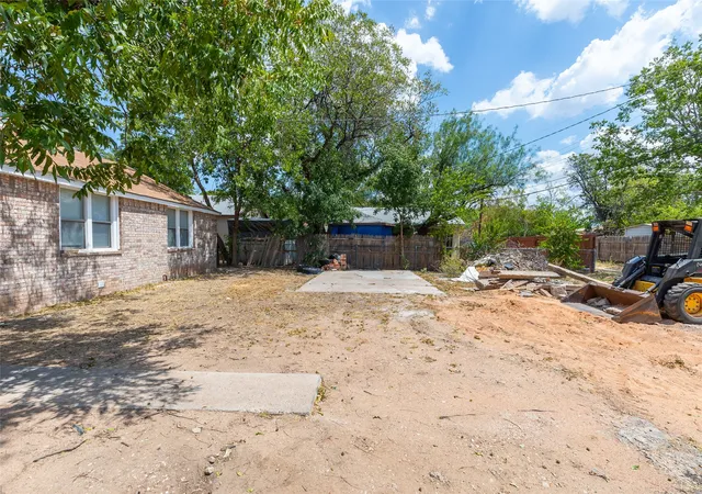 Photo 30 of Sale Pending at 1781 N 10th Street, Abilene, TX 79603 | MLS# 21378915 | Listing updated on 2026-09-28