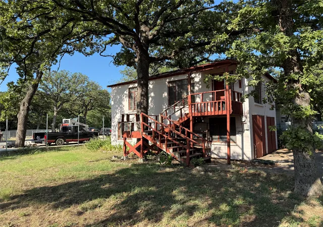 Photo 3 of Single family home for sale at 2939 Field St, Haltom City, TX 76117 | MLS# 21379054 | Listing updated on 2026-09-14