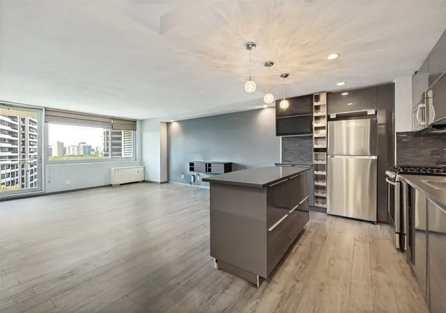 Photo 3 of Condo for sale at 3883 Turtle Crk Blvd #808, Dallas, TX 75219 | MLS# 21379173 | Listing updated on 2026-10-07