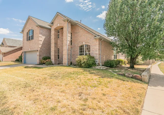 Photo 2 of Single family home for sale at 7300 Falcon Ct, North Richland Hills, TX 76180 | MLS# 21375942 | Listing updated on 2026-09-14