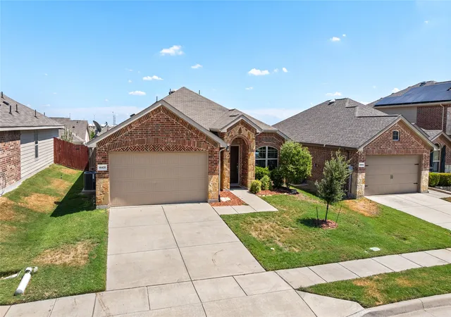Photo 1 of Single family home for sale at 14408 Artisan Dr, Haslet, TX 76052 | MLS# 21375903 | Listing updated on 2026-09-09