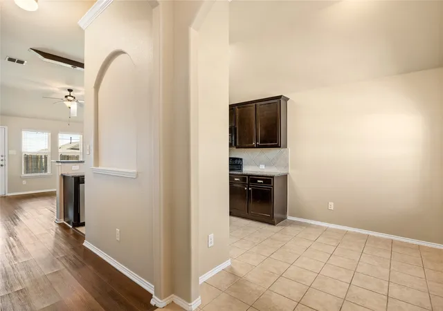 Photo 4 of Single family home for sale at 14408 Artisan Dr, Haslet, TX 76052 | MLS# 21375903 | Listing updated on 2026-09-09