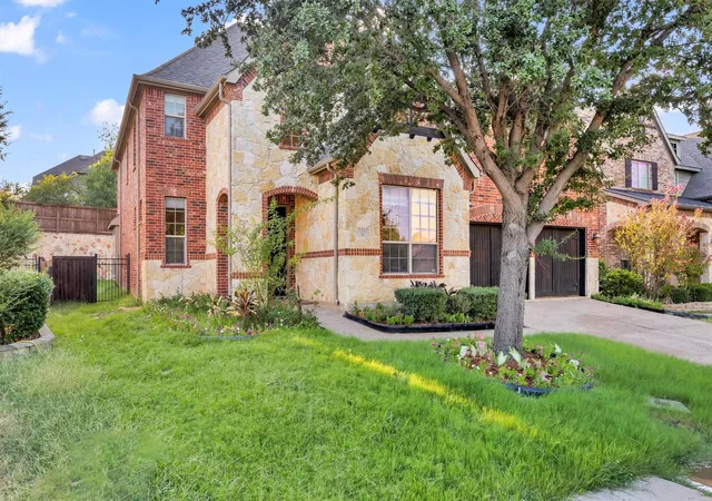 Photo 3 of Single family home for sale at 7337 Canadian Dr, Irving, TX 75039 | MLS# 21379190 | Listing updated on 2026-09-26