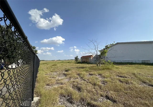 Photo 3 of Manufactured home for sale at 7099 Terry Lea Ln, Forney, TX 75126 | MLS# 21379196 | Listing updated on 2026-09-15