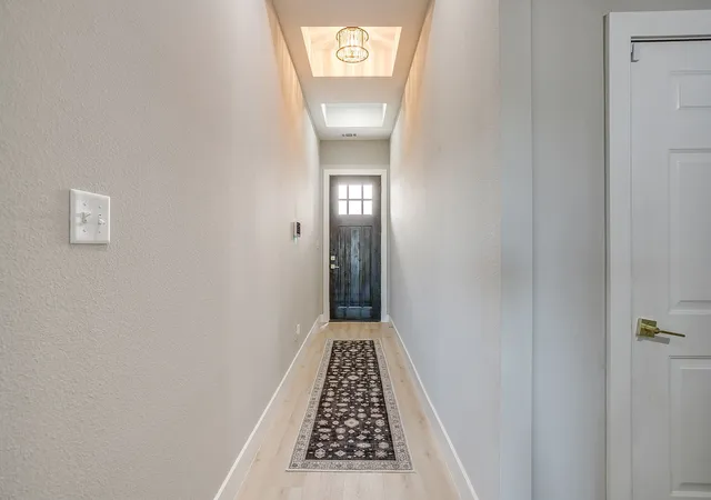 Photo 3 of Single family home for sale at 920 Kite Rd, Mineral Wells, TX 76067 | MLS# 21378130 | Listing updated on 2026-09-23
