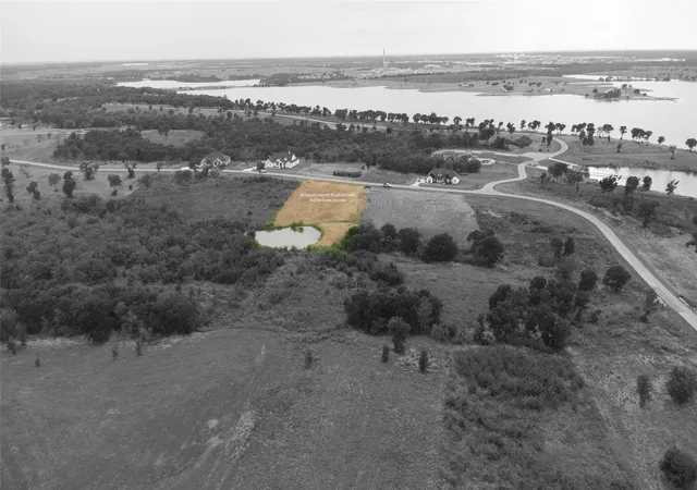 Photo 2 of Land for sale at Tbd Barefoot Bay Blvd, Corsicana, TX 75109 | MLS# 21378837 | Listing updated on 2026-09-09