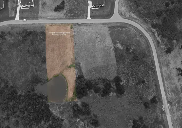 Photo 4 of Land for sale at Tbd Barefoot Bay Blvd, Corsicana, TX 75109 | MLS# 21378837 | Listing updated on 2026-09-09