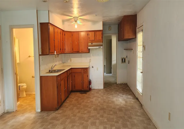 Photo 3 of Single family home for sale at 6184 Cherokee Trl, Mabank, TX 75156 | MLS# 21379248 | Listing updated on 2026-09-10