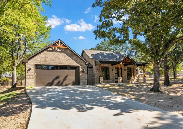Photo 3 of Single family home for sale at 128 Autumn Wood Trl, Gun Barrel City, TX 75156 | MLS# 21379288 | Listing updated on 2026-09-09