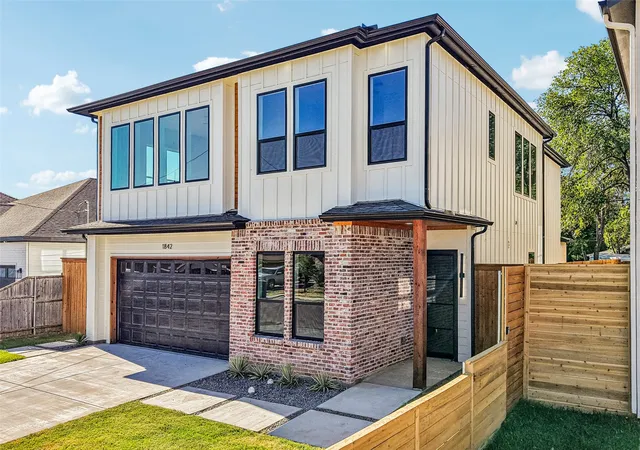 Photo 2 of Single family home for sale at 1842 Life Ave, Dallas, TX 75212 | MLS# 21369159 | Listing updated on 2026-09-27