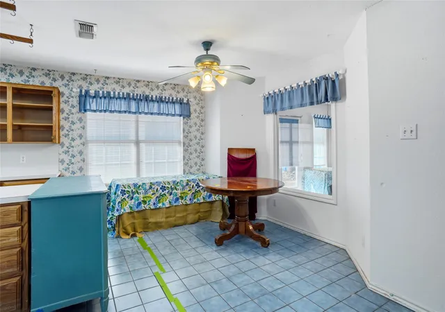 Photo 4 of Single family home for sale at 7413 Crosswicks Cir, Fort Worth, TX 76137 | MLS# 21378852 | Listing updated on 2026-09-11