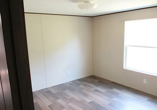 Photo 3 of Single family home for sale at 241 E Main St, Van, TX 75790 | MLS# 21379405 | Listing updated on 2026-09-11