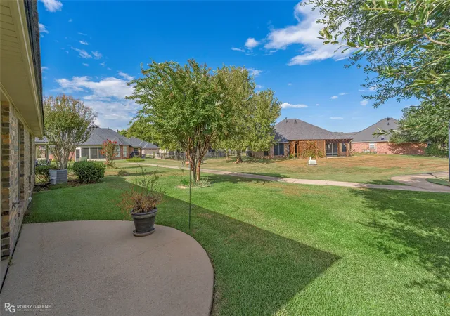 Photo 3 of Sale Pending at 136 Rachel Ln, Bossier City, LA 71111 | MLS# 21379161 | Listing updated on 2026-09-09